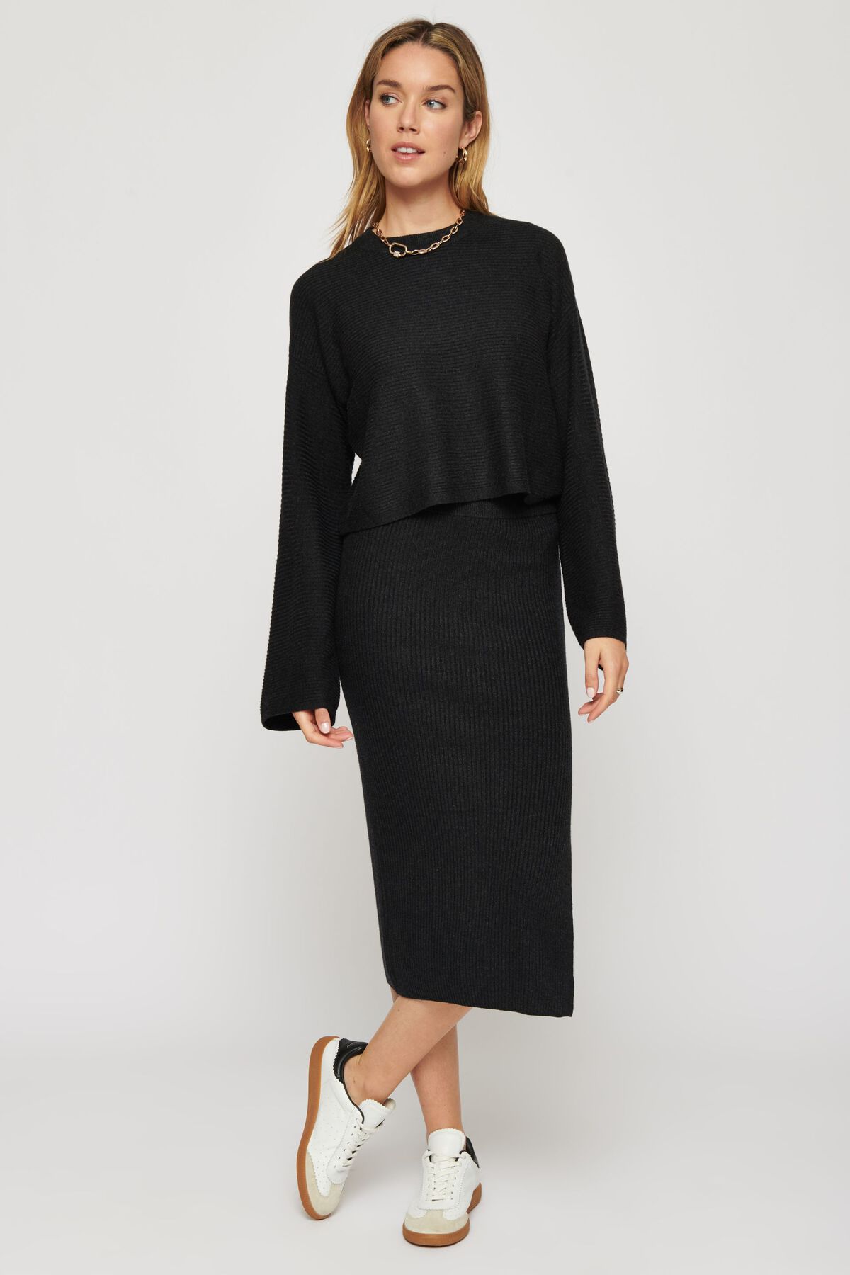 Garage Wide Sleeve Crew Neck Sweater. 2 Garage Wide Sleeve Crew Neck Sweater. 2