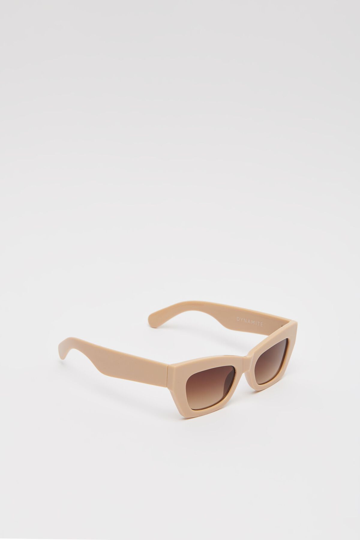 Garage Oval Cat-Eye Sunglasses. 6