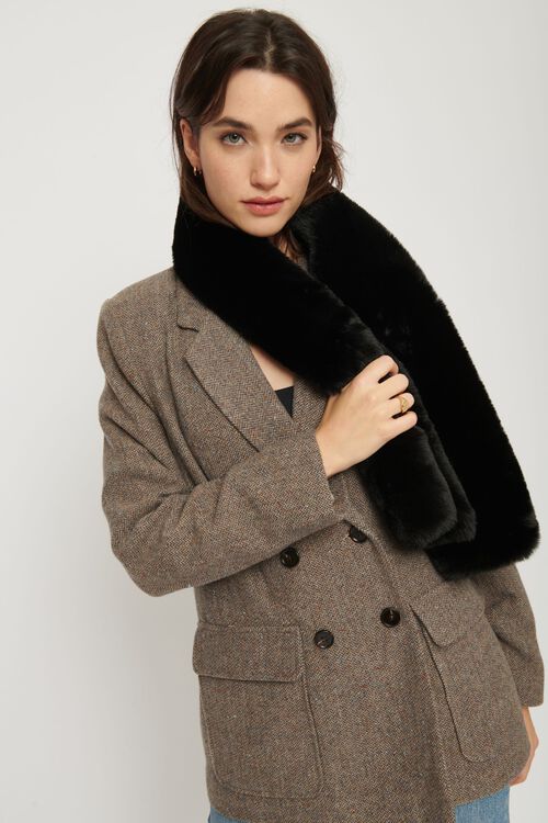 Dynamite Faux Fur Stole Mall of America®