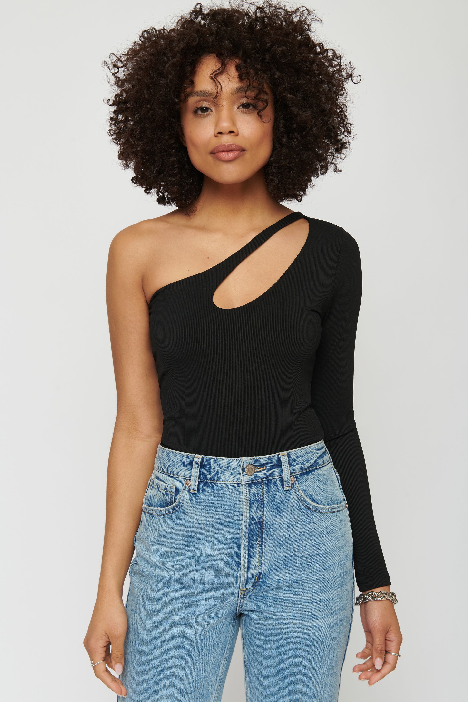 one shoulder bodysuit