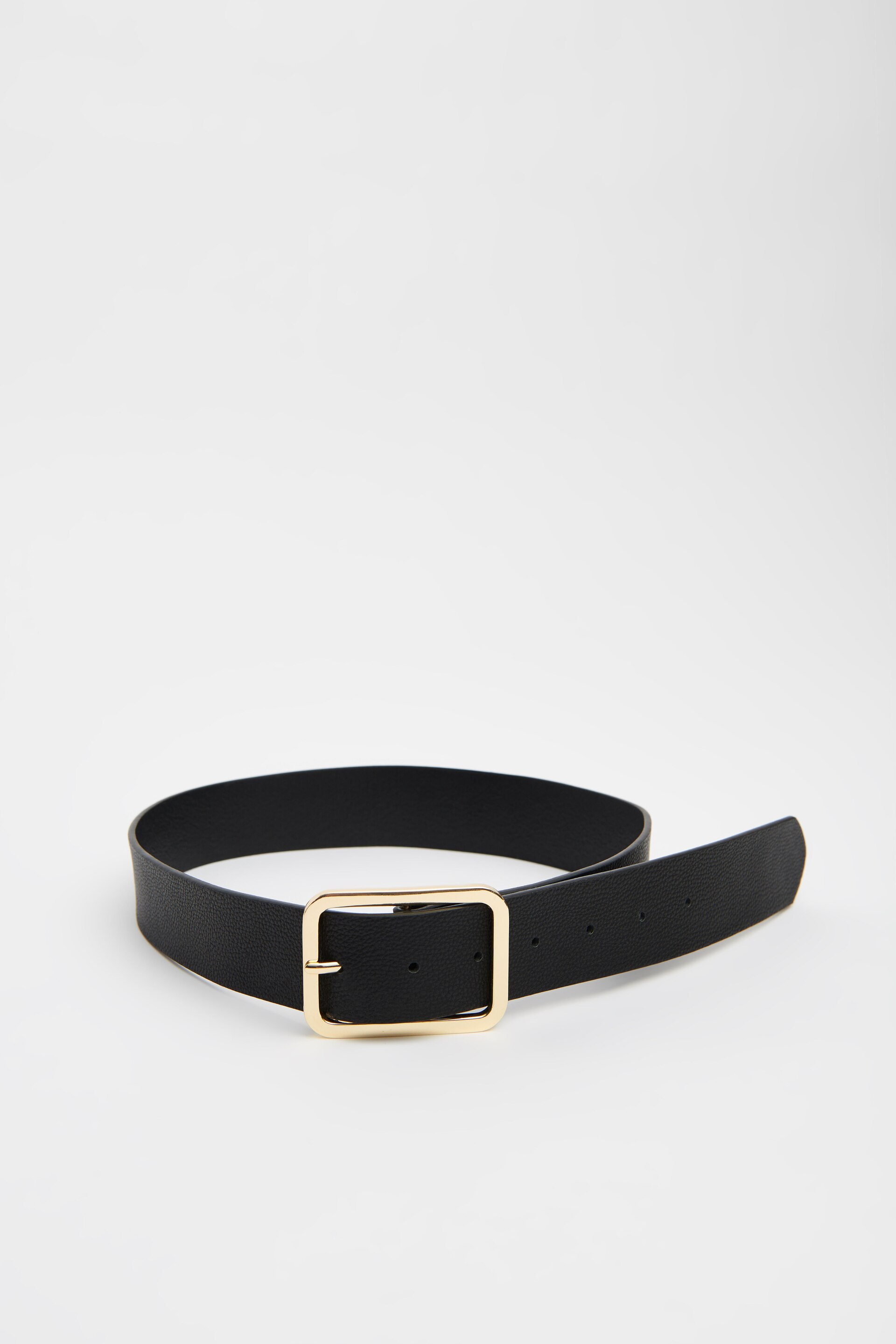 Rounded Square Buckle Belt Black | Garage