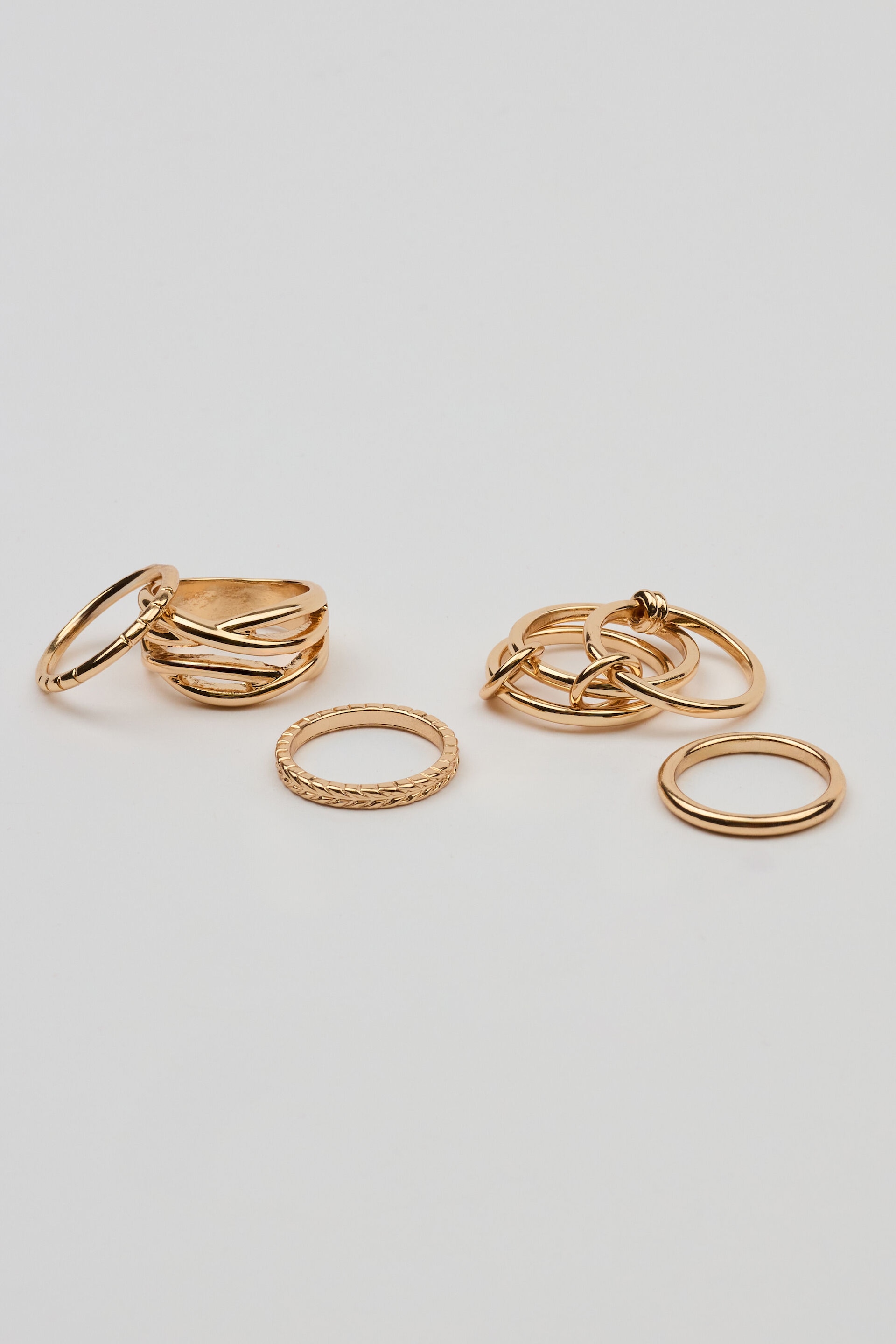 Set of 7 Modern Rings