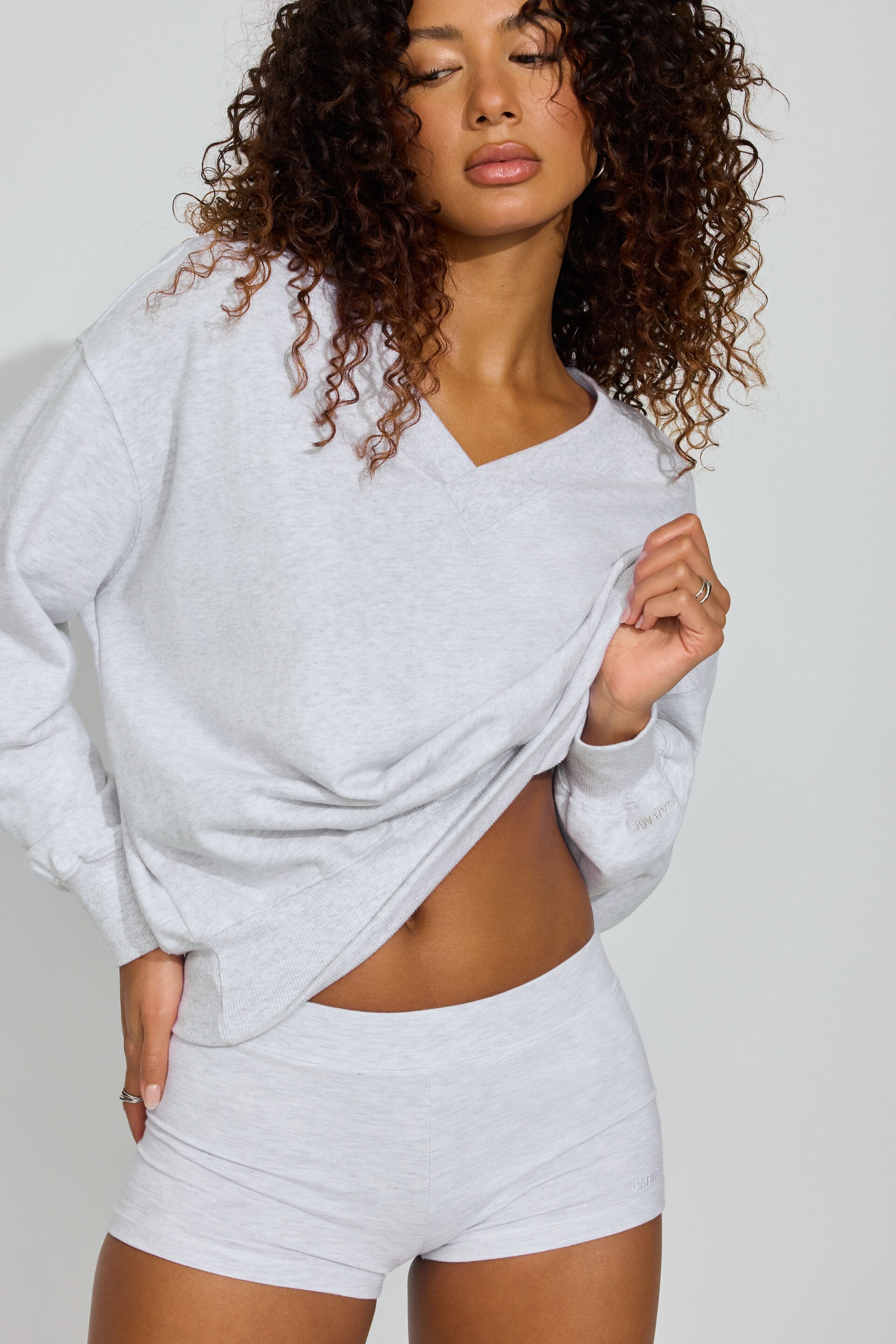 Chandail à encolure en V surdimensionné SoftTerry