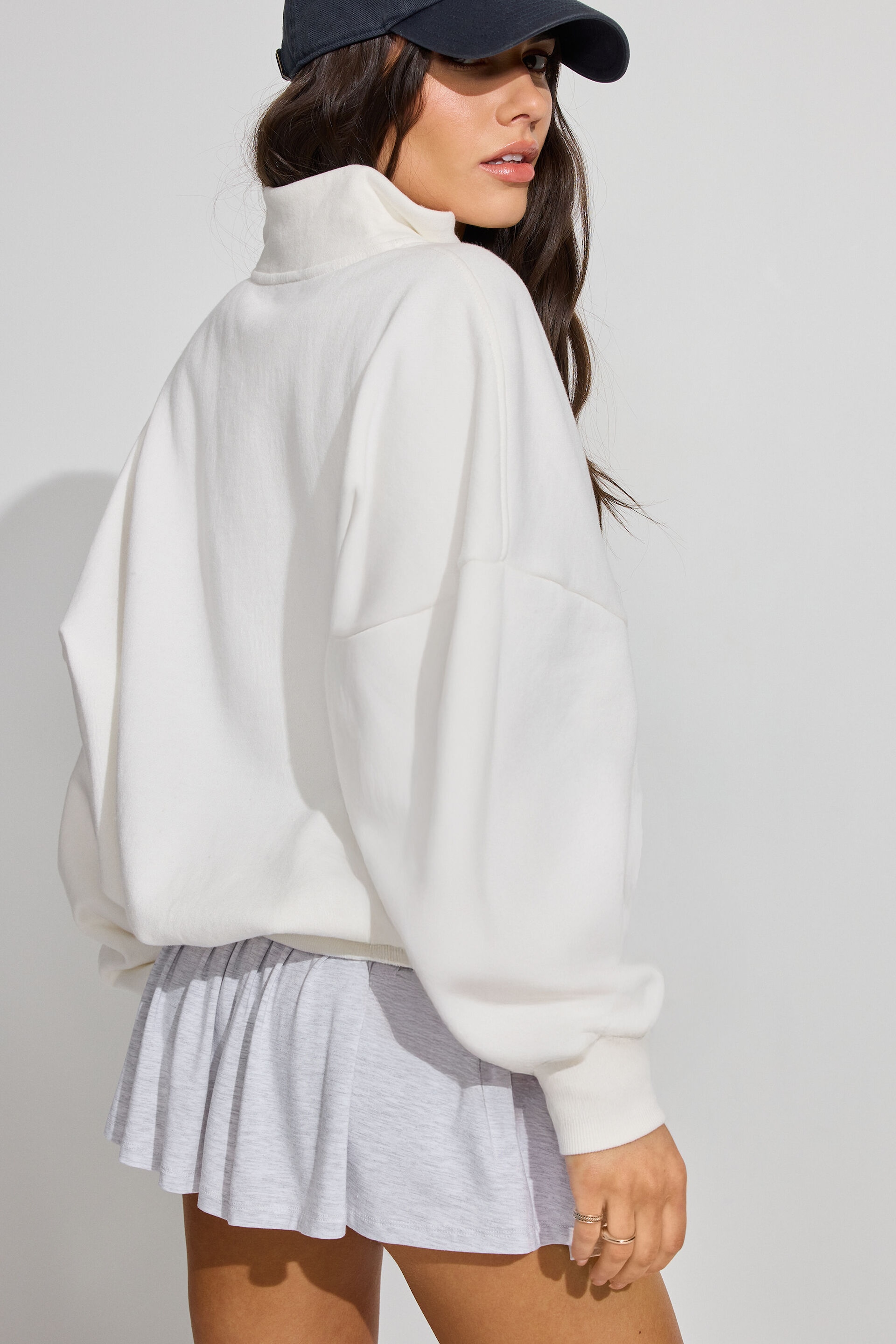 Hvit×zu sweat UltraFleece Half Zip Sweatshirt White | Garage