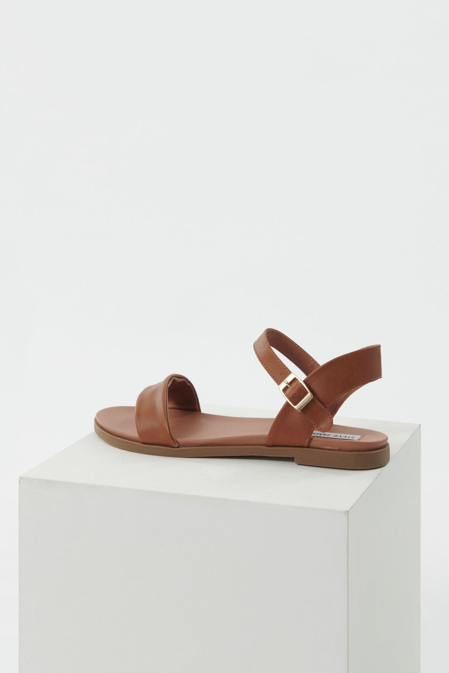 STEVE MADDEN Daelyn Sandal | Garage