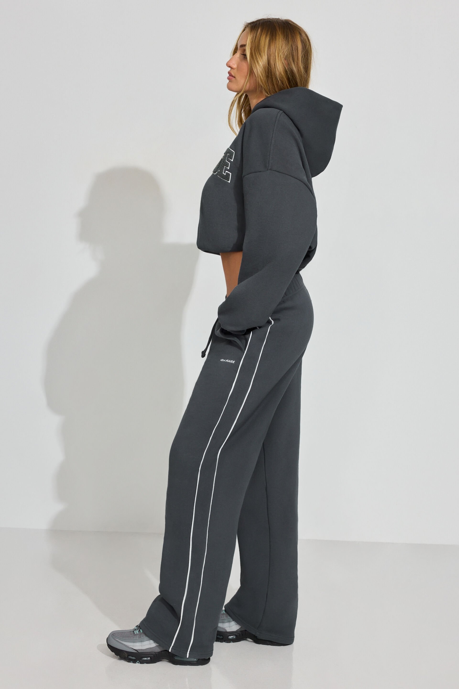 Straight Leg Sweatpants With Piping