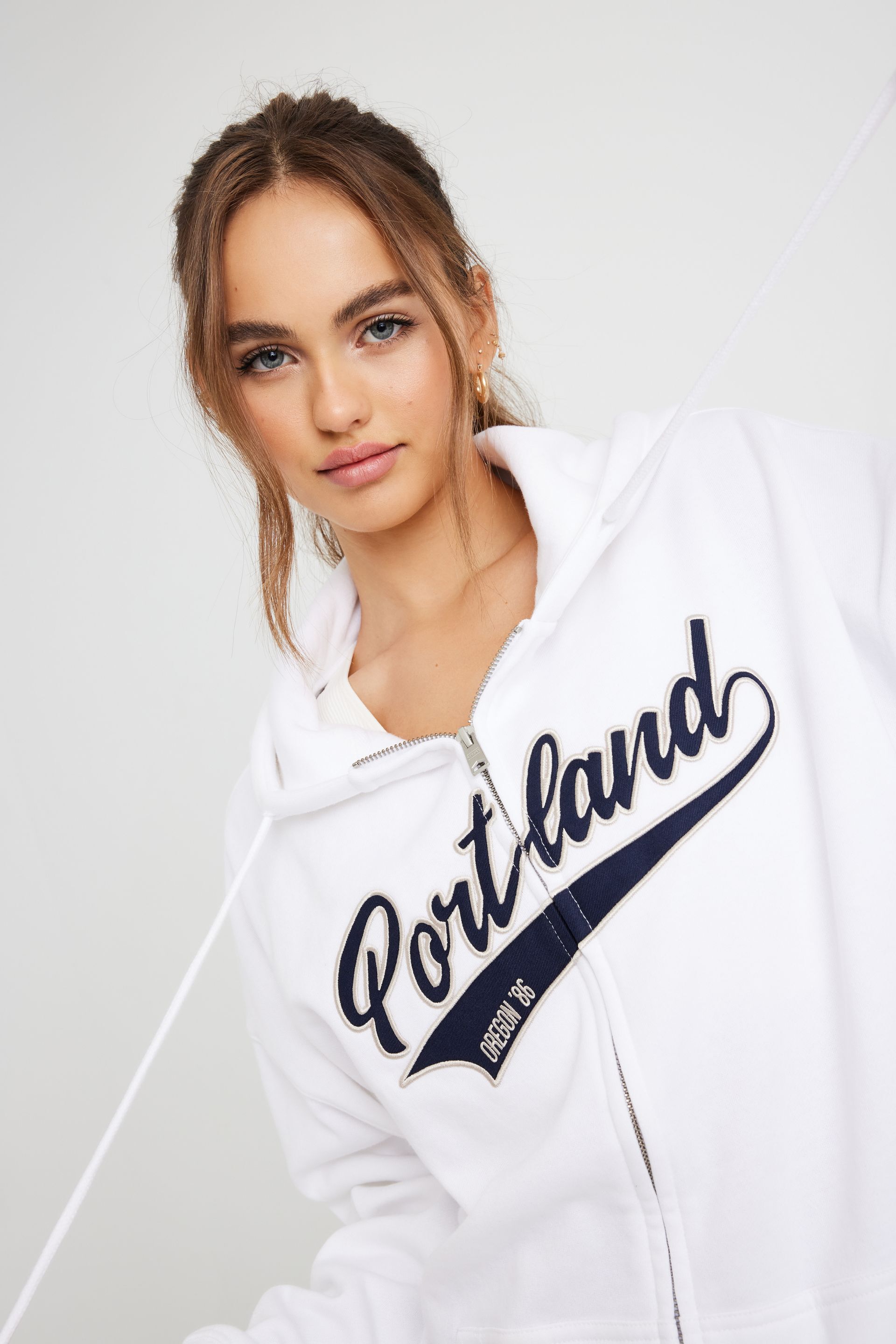 é shaggy knit zipper hoodie ホワイト パーカー epine é shaggy knit zipper hoodie ivory