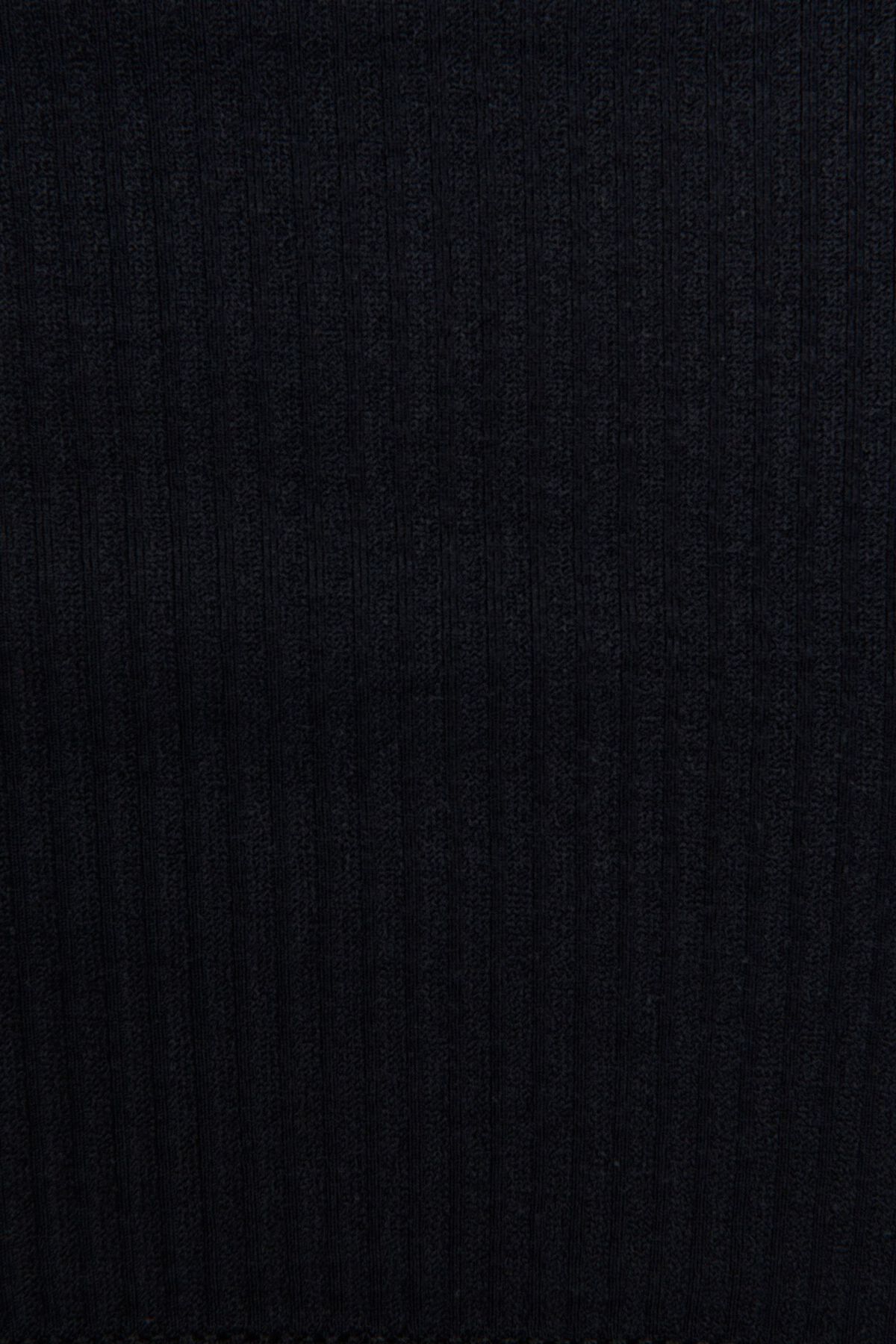 Garage Saylor Seamless Tube Top. 4