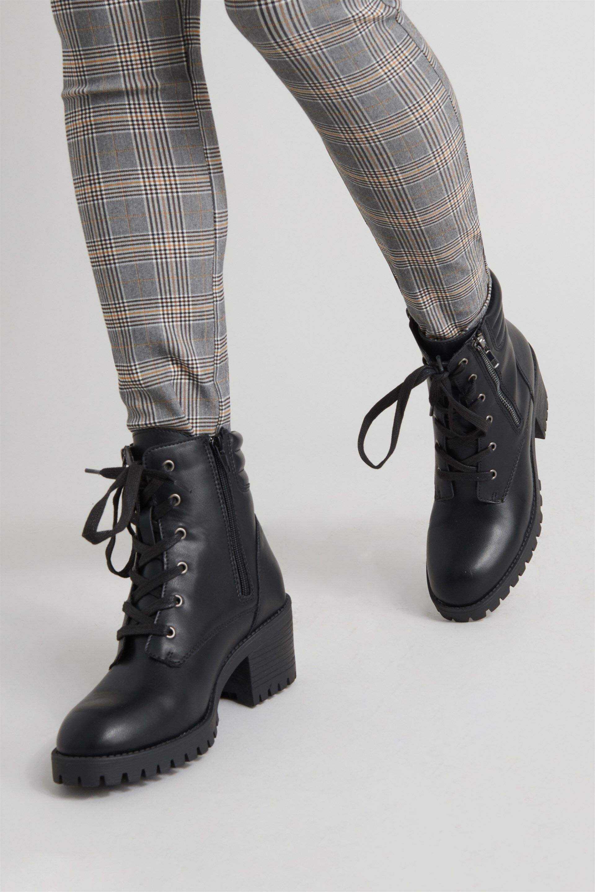 white combat boots steve madden