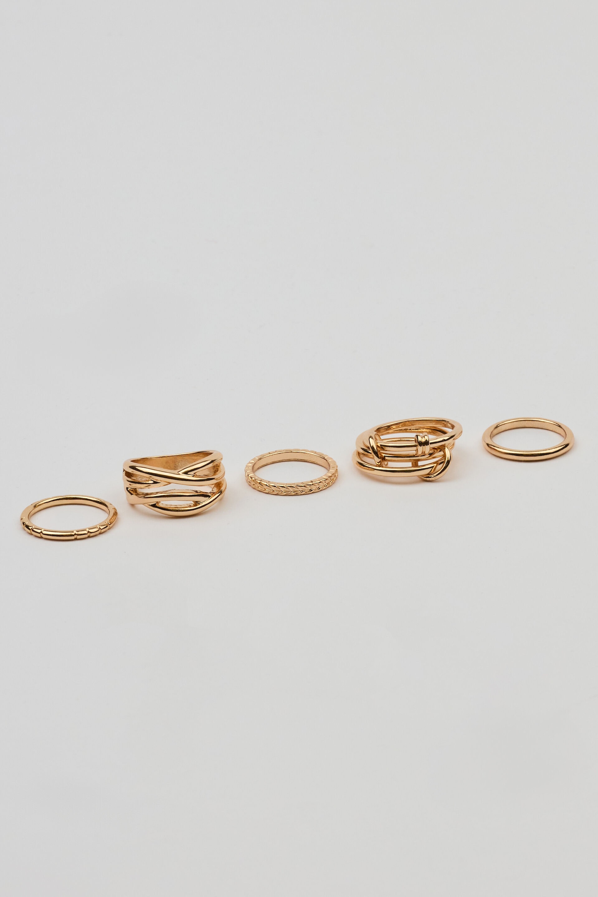 Set of 7 Modern Rings
