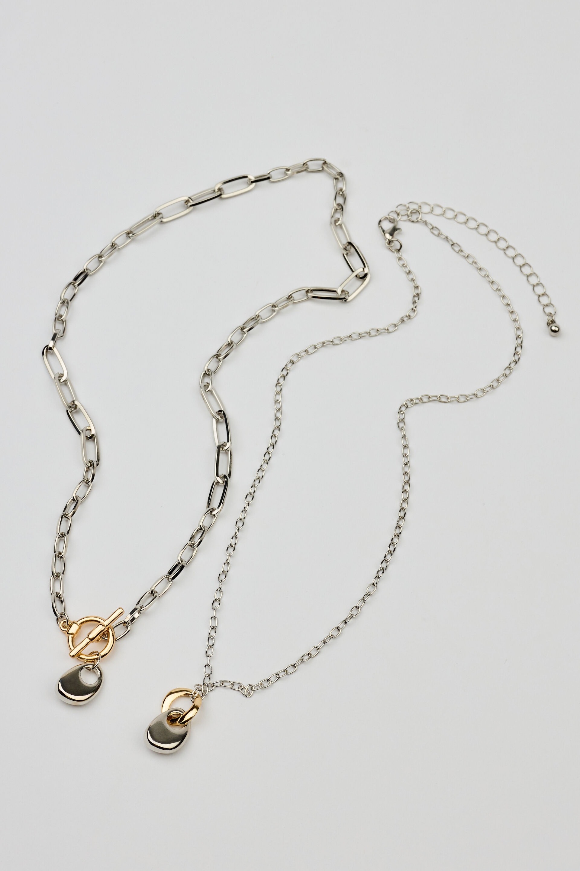 Set of 2 Mini Hammered Oval Necklaces