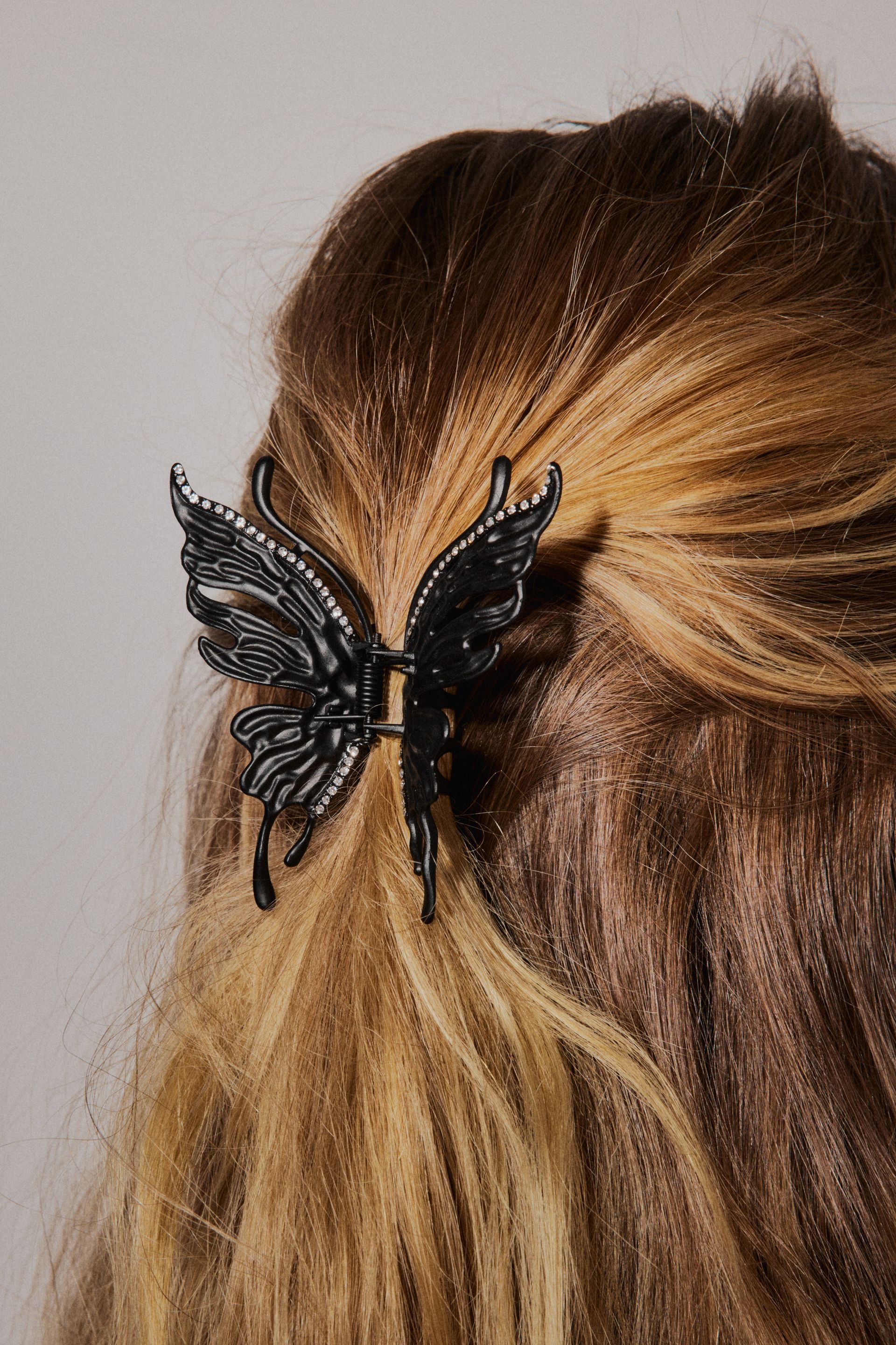 Gemmed Butterfly Claw Clip