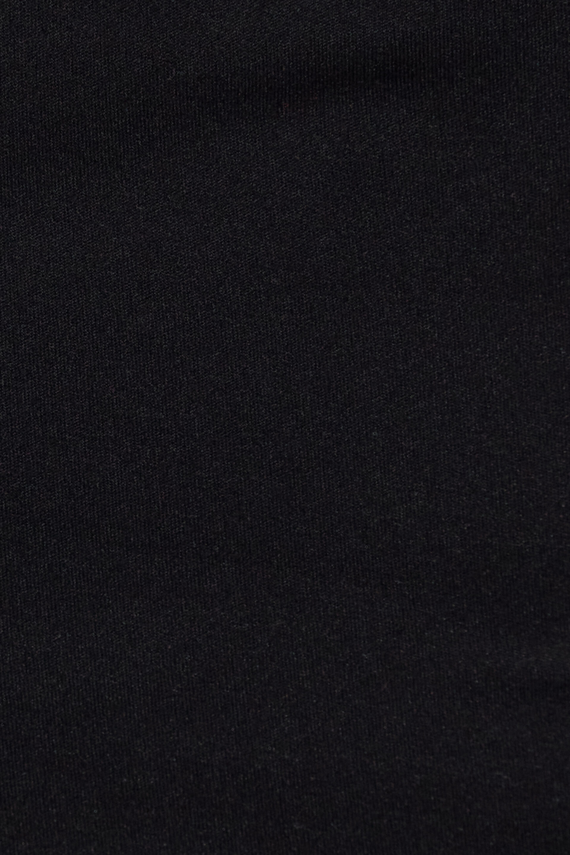 Sleek V-Neck Long Sleeve Top