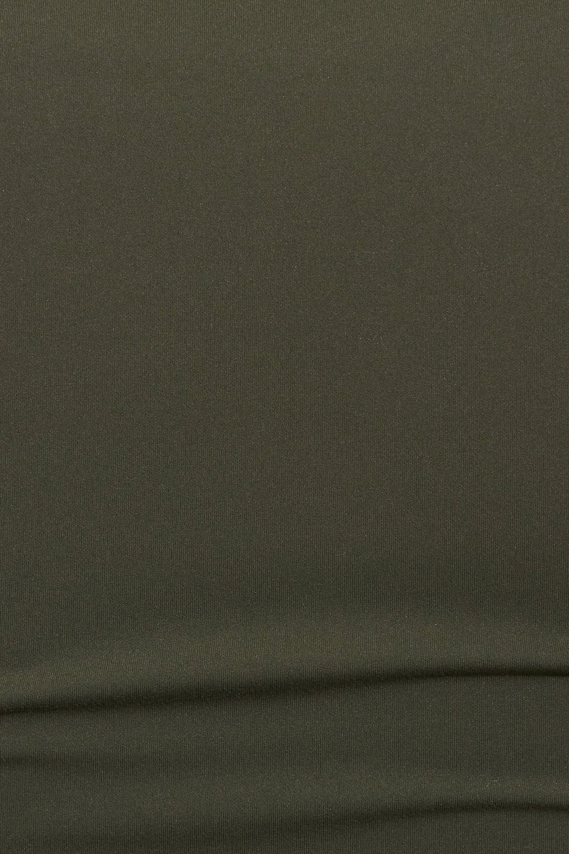 Sleek Crewneck Long Sleeve Top