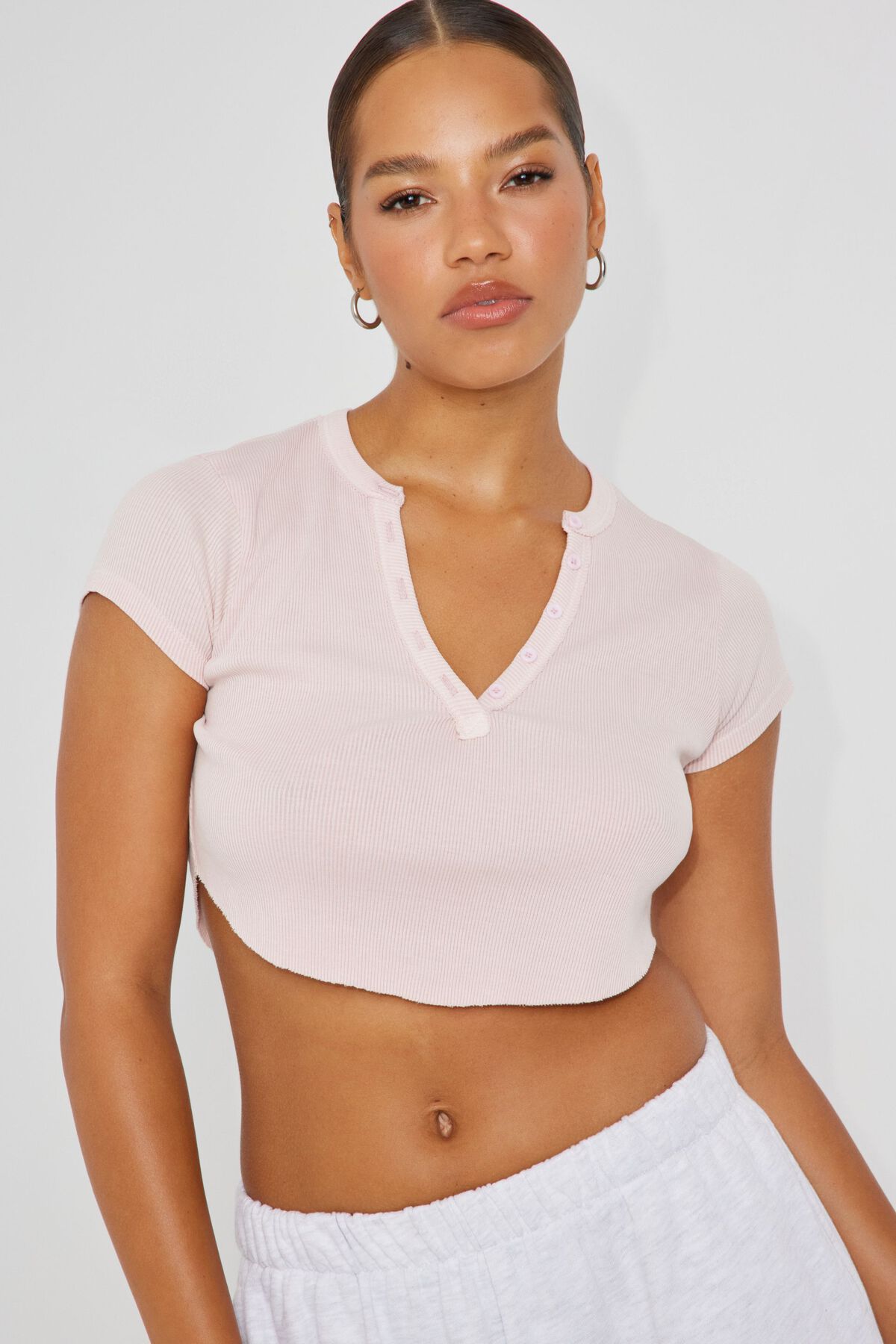 Ryder Henley Tee Pink | Garage