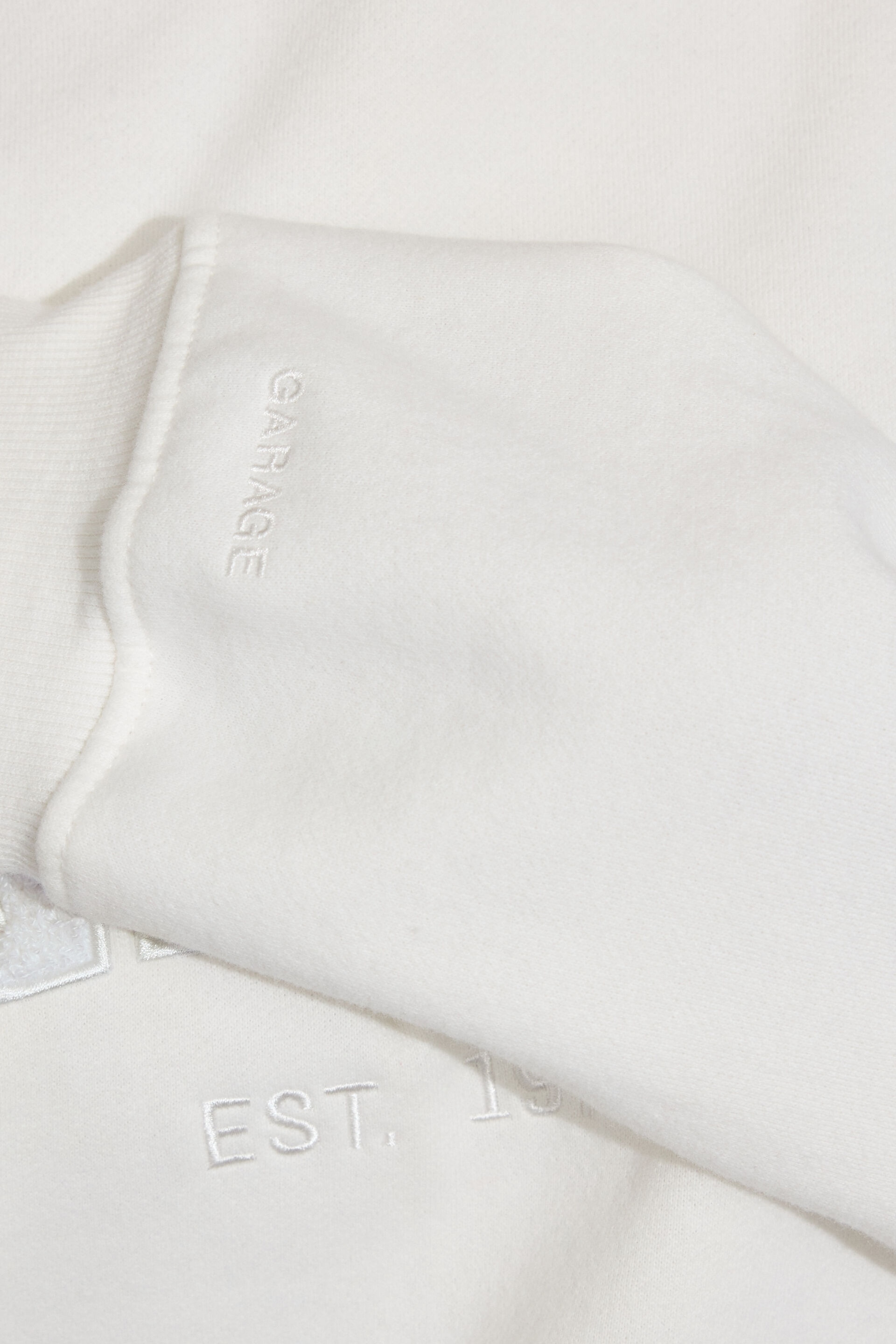 Haut à capuchon en tissu UltraFleece