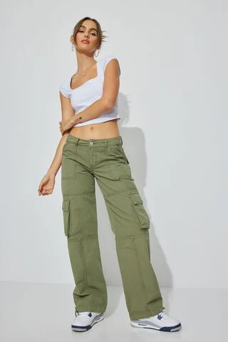 Low Rise Wide Cargo Pant Green