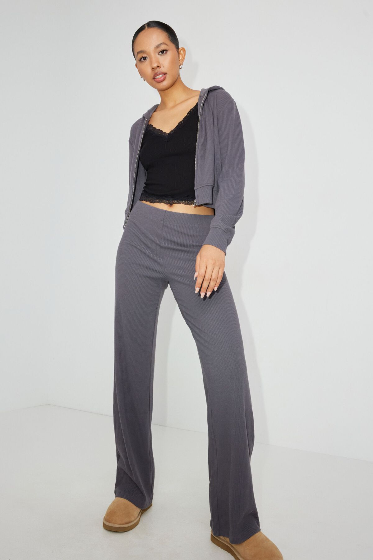 Flared Sleep Rib Pant Gray Garage