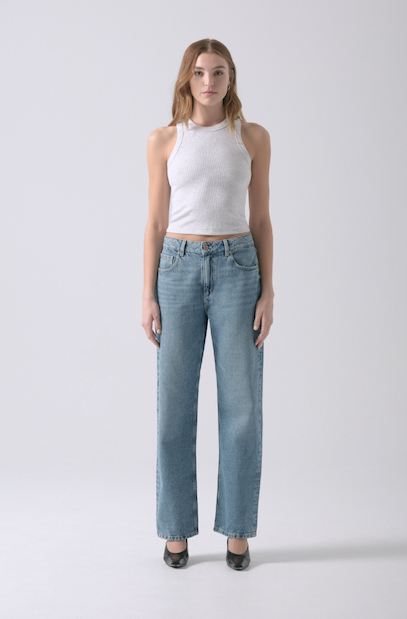 A model wears the Mika jeans.
