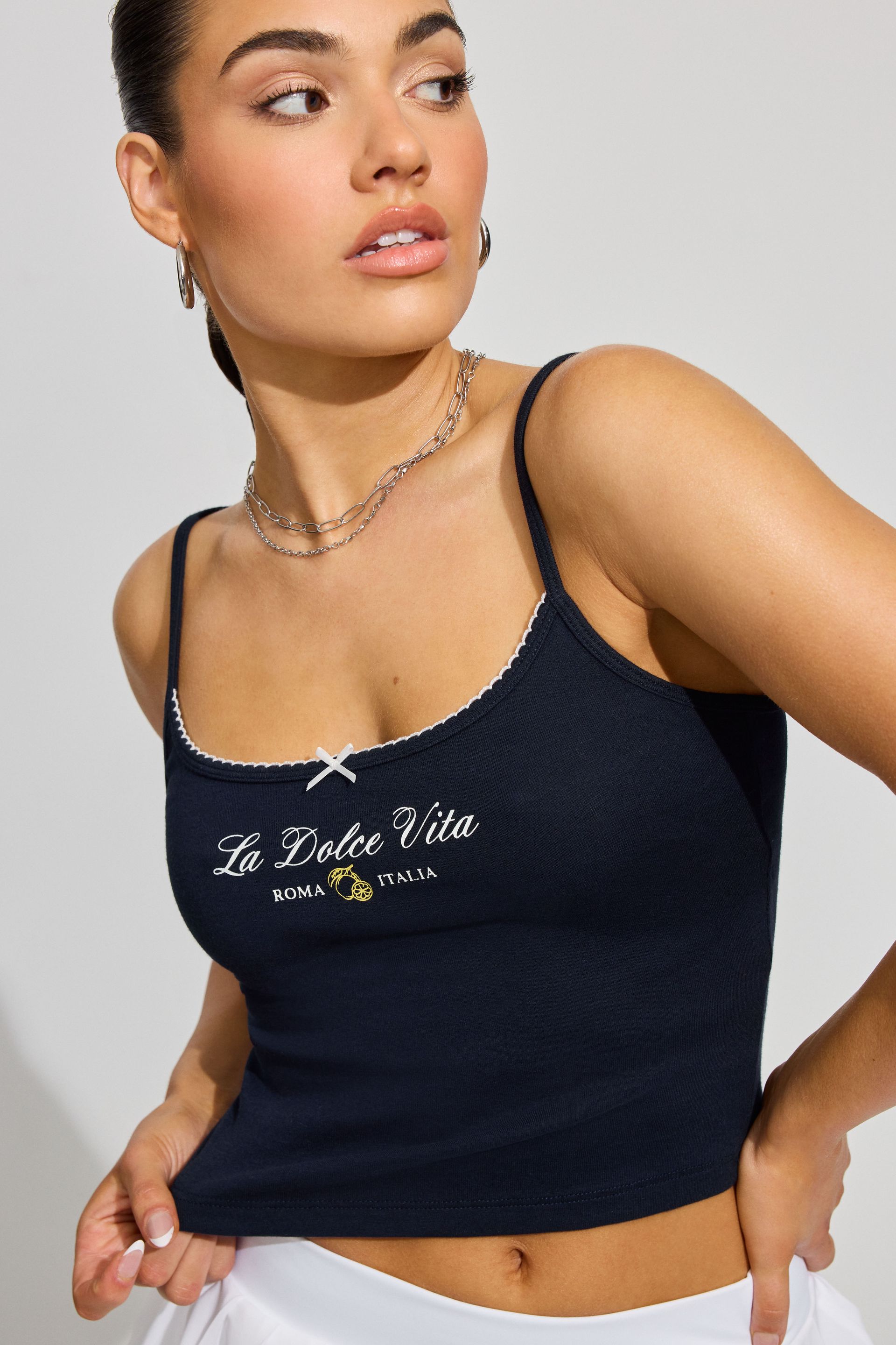 100086619_7J6_alt1_1920x2880.jpg 100086619_7J6_alt1_1920x2880.jpg