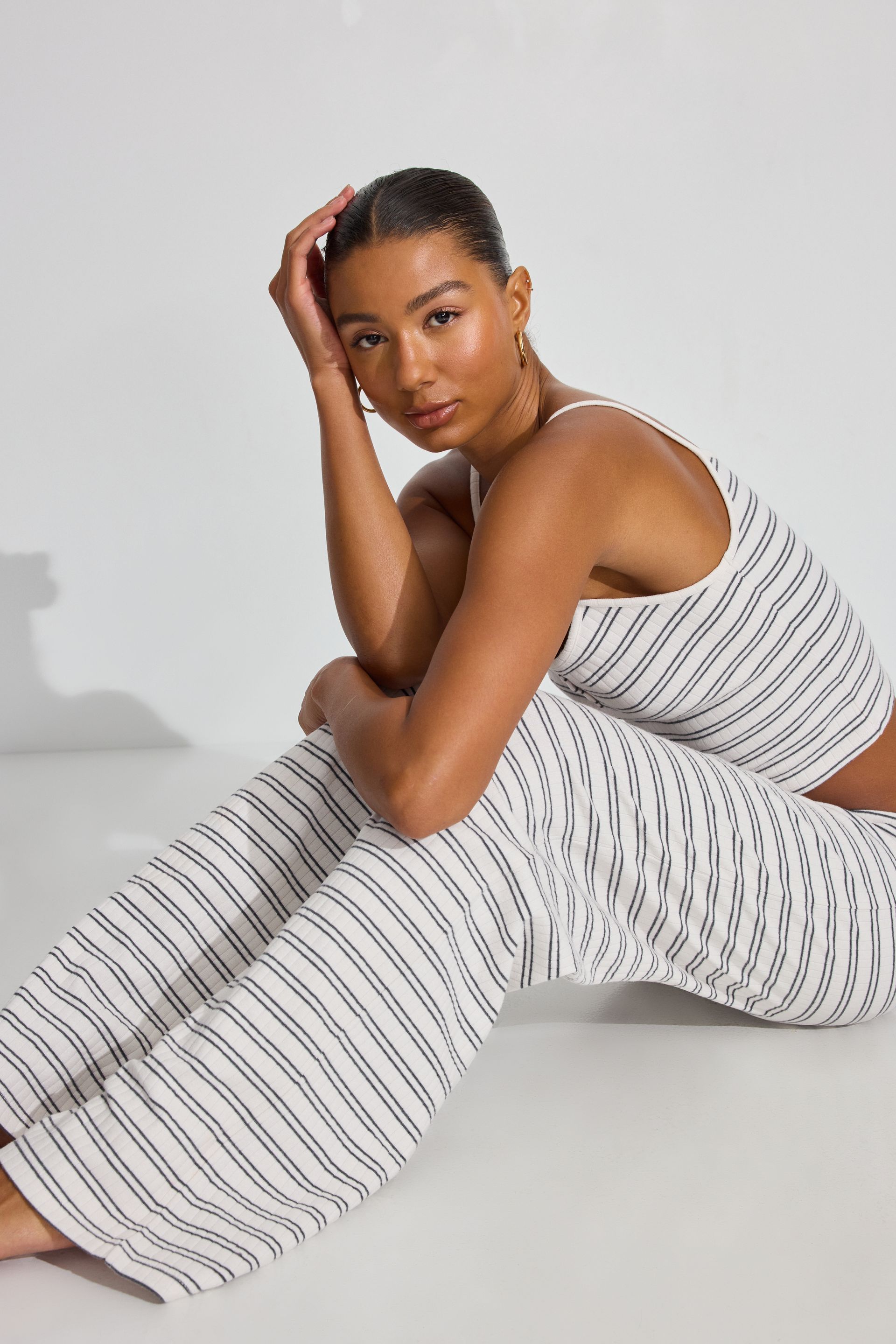 ★週末sale★8YARDS Ribbed Joggers | White 8YARDS Ribbed Joggers | White ☆sale☆8YARDS Ribbed Joggers